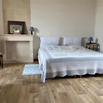 Le Camp Romain, Maison Familiale Avec Terrain