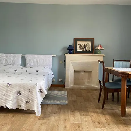 Casa de Férias Le Camp Romain, Maison Familiale Avec Terrain