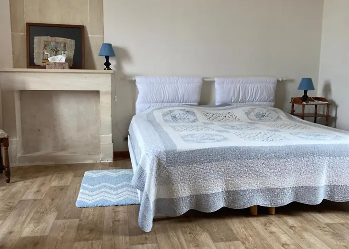 Le Camp Romain, Maison Familiale Avec Terrain