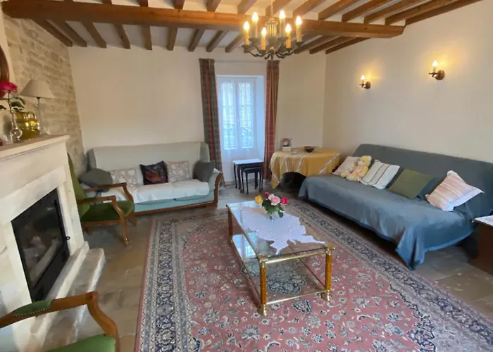 Le Camp Romain, Maison Familiale Avec Terrain Casa vacanze